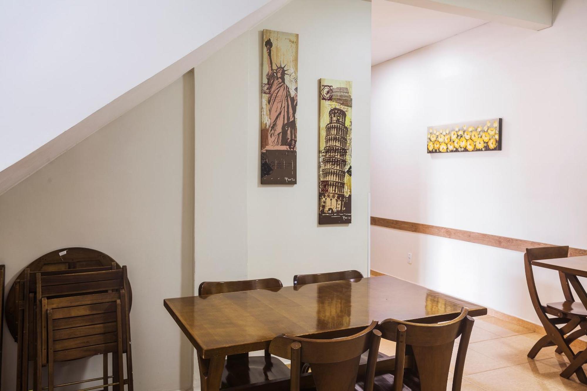 Oyo Brisa Tropical, Brasilia Hotel